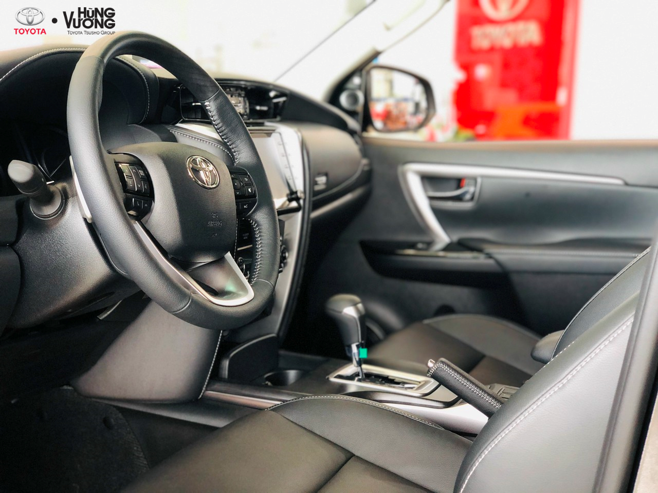 Chiếc xe đều sở hữu đầy đủ tính năng thiết yếu​